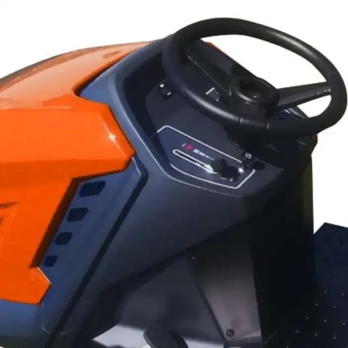Tracteur tondeuse thermique éjection arrière Oleo-Mac OM106/24KH Exclusive - coupe 102 cm