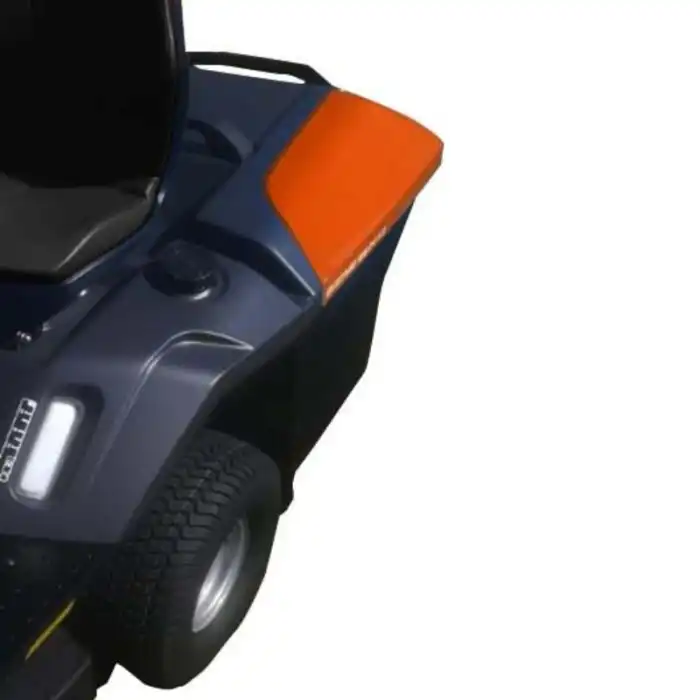 Tracteur tondeuse thermique éjection arrière Oleo-Mac OM106/24KH Exclusive - coupe 102 cm