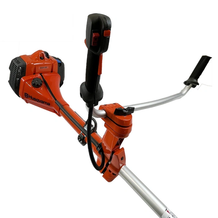 Débroussailleuse thermique Husqvarna 545RX - Moteur puissant 45,7 cm3
