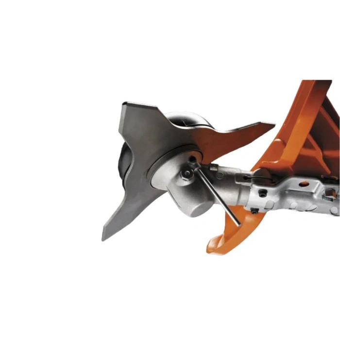 Débroussailleuse thermique Husqvarna 545RX - Moteur puissant 45,7 cm3
