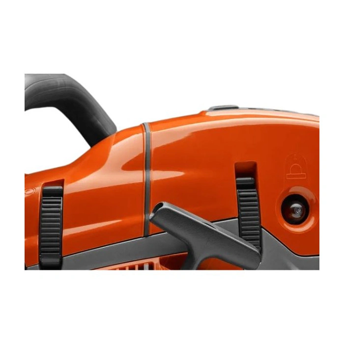 Tronçonneuse thermique Husqvarna 565 - coupe 50 cm, moteur 70,7 cm3
