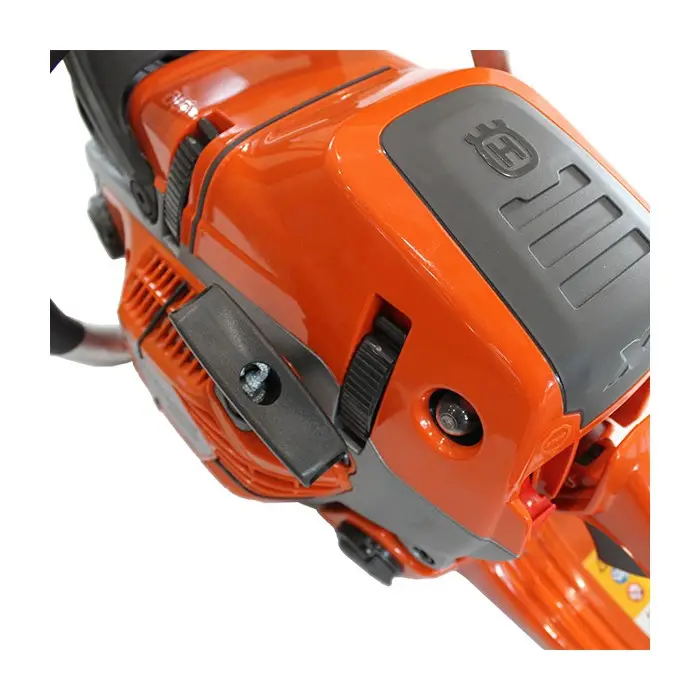 Tronçonneuse Husqvarna 550XP Mark II guide chaine 45cm , moteur 50cm³