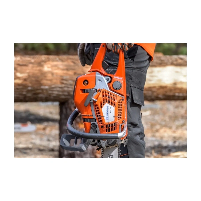 Tronçonneuse Husqvarna 550XP Mark II guide chaine 45cm , moteur 50cm³