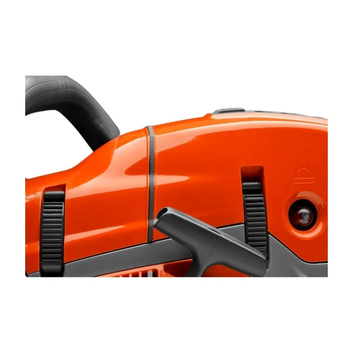 Tronçonneuse thermique Husqvarna 550XPG Mark II - coupe 45 cm, moteur 50,1 cm3