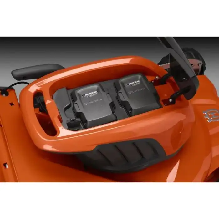 Tondeuse à batterie Husqvarna LC347ivx poussée - 2 batteries et chargeur - coupe 47cm