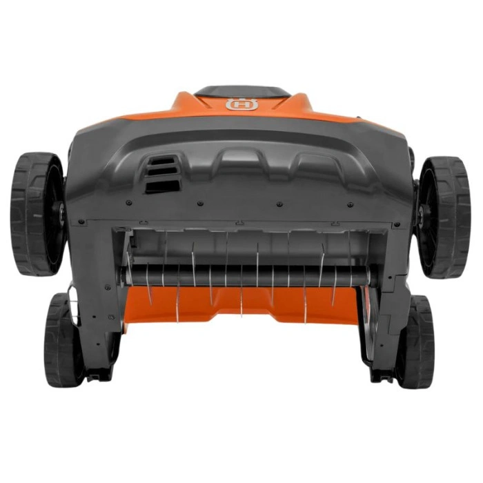 Scarificateur à batterie Husqvarna S138i - nu, largeur de travail de 37,5 cm