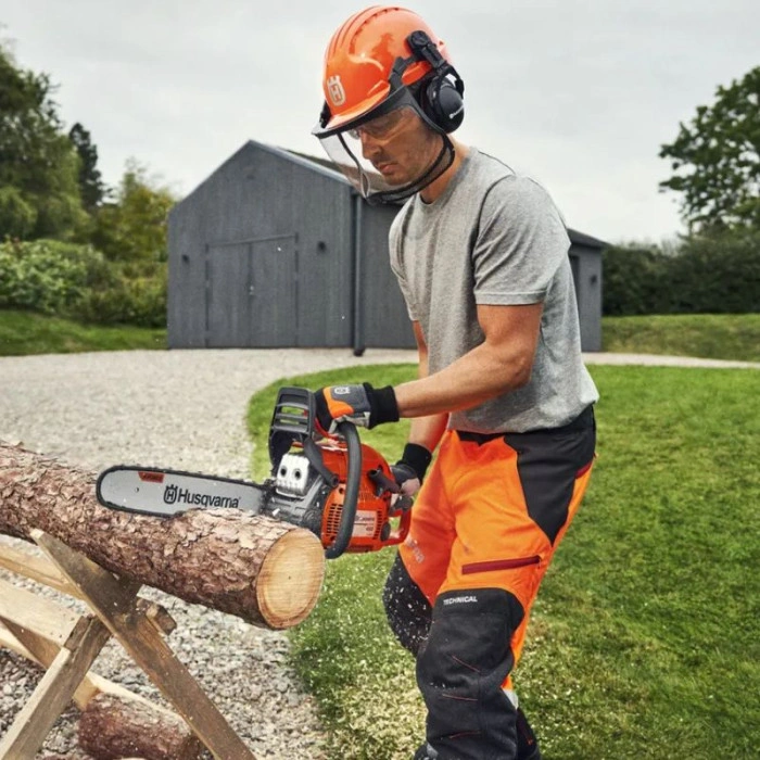 Tronçonneuse thermique Husqvarna 435 II - coupe 38 cm, moteur 40,9 cm3
