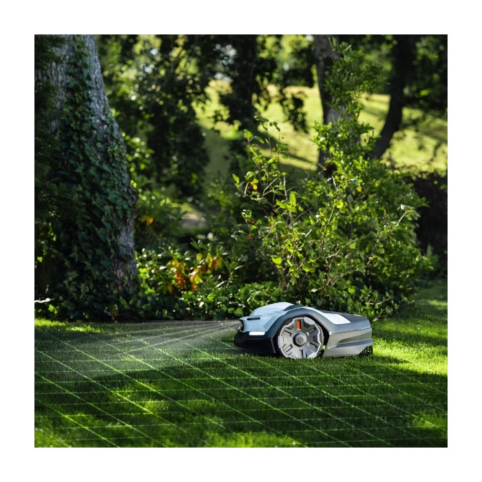 Robot tondeuse sans fil Automower Husqvarna 405VE NERA sans fil / Vision IA - Surface 900m²