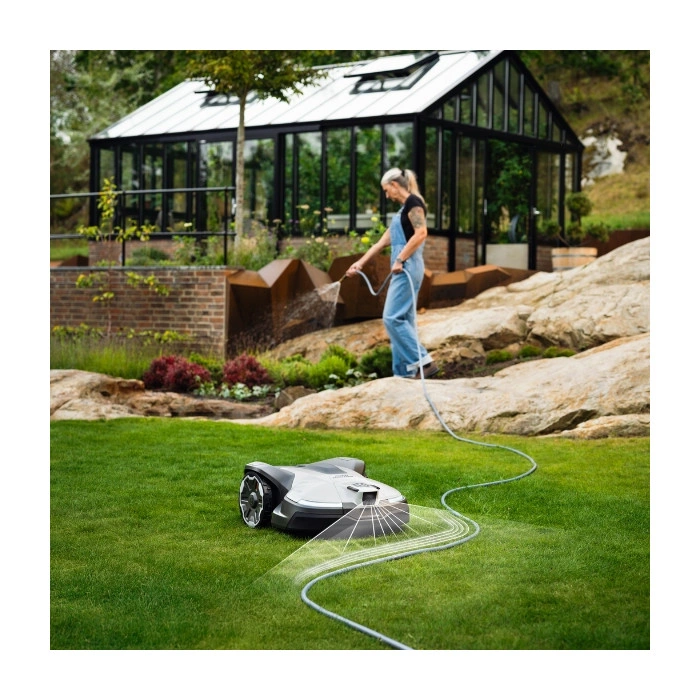Robot tondeuse Automower Husqvarna 430V NERA sans fil / Vision IA - Surface 4800m²