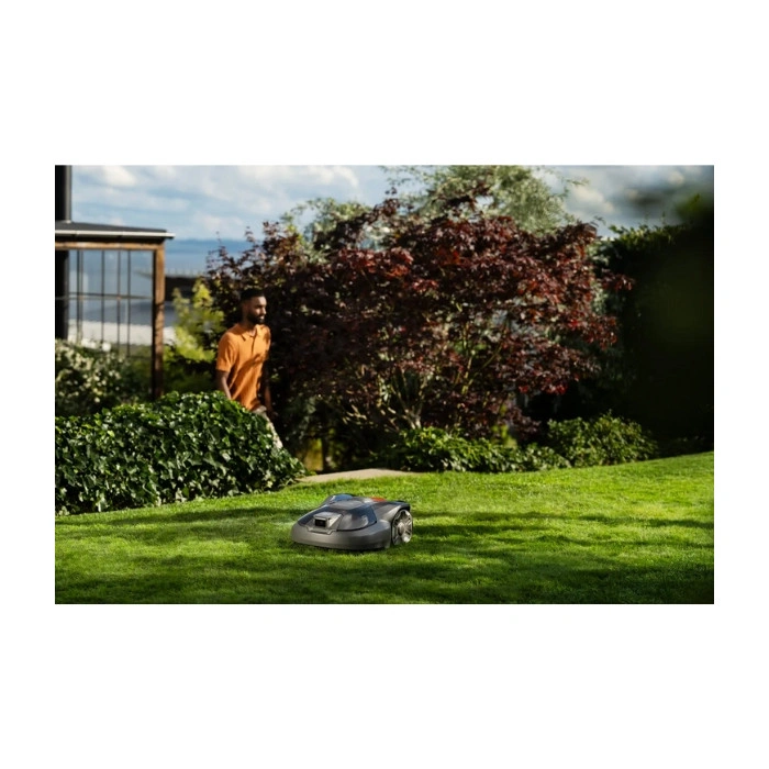 Robot Tondeuse Husqvarna 308V Automower Sans Fil / Vision IA - Surface 800m²