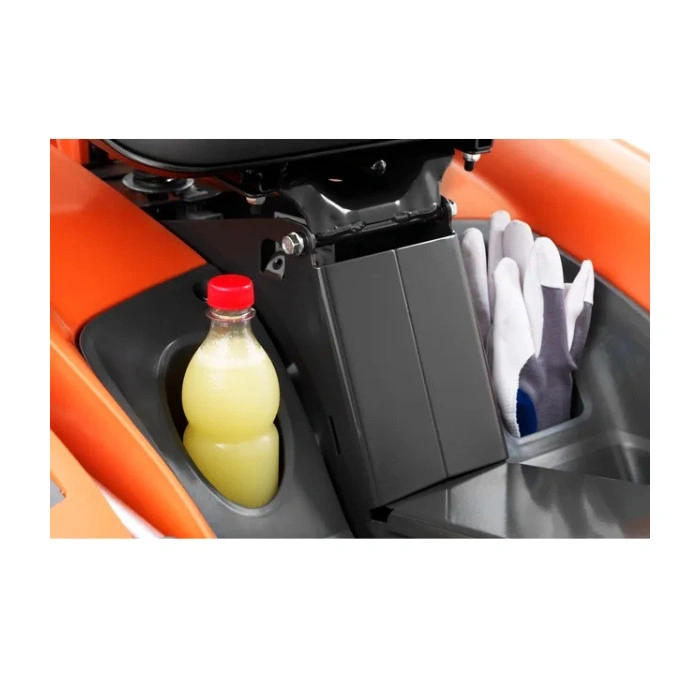 Autoportée coupe frontale rider Husqvarna R214TC Comfort Edition - coupe 103 cm