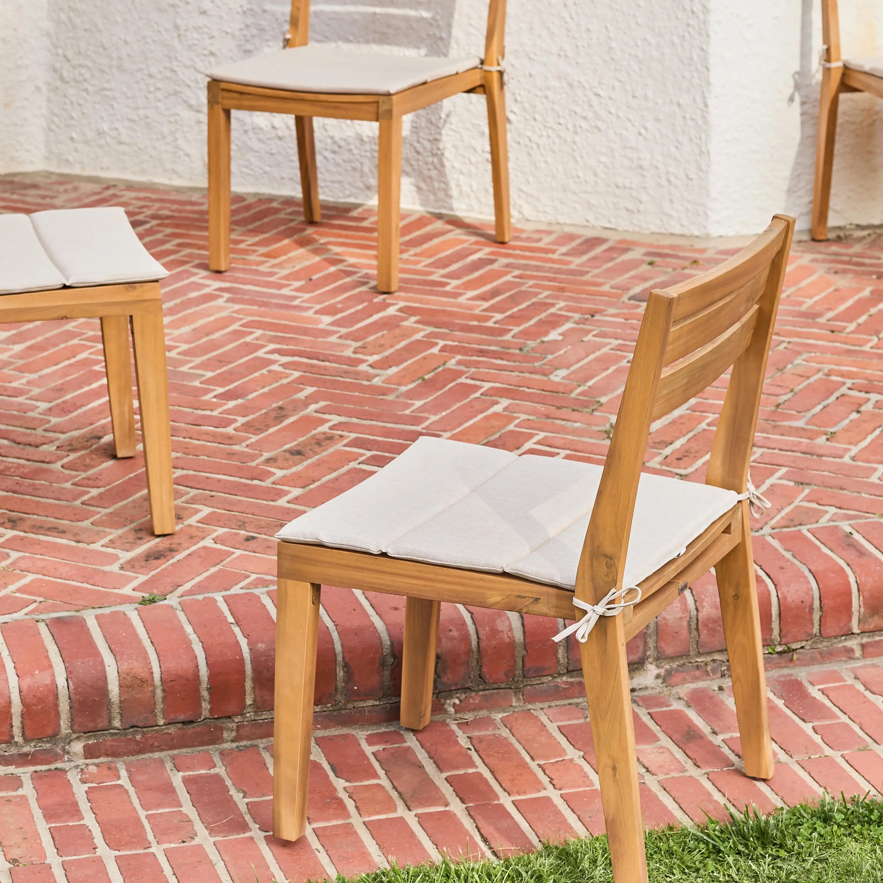 Chaise de jardin bois d'acacia (lot de 4)