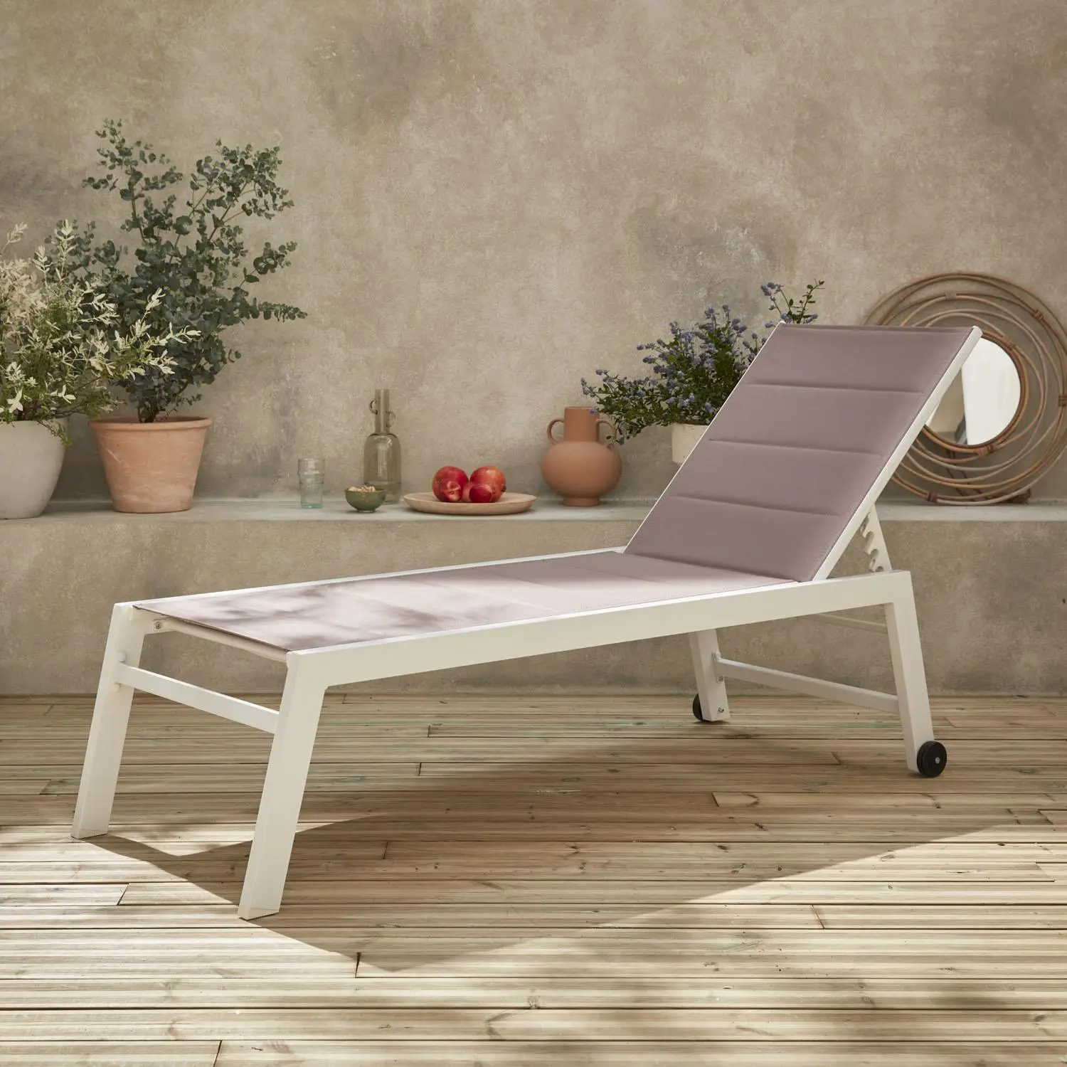 Bain de soleil aluminium tissu matelassé multiposition et roulettes