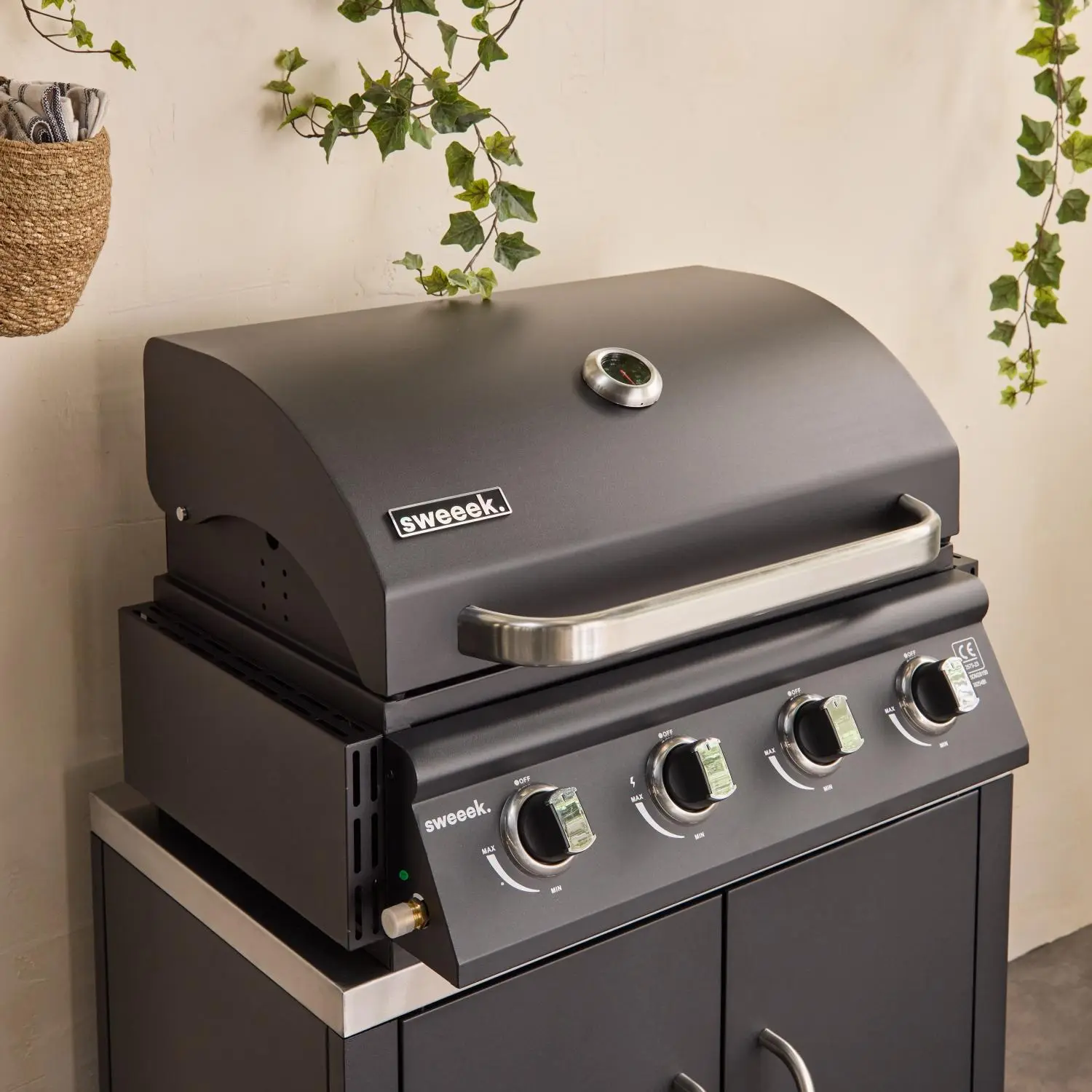 Barbecue gaz 4 brûleurs à poser avec thermomètre