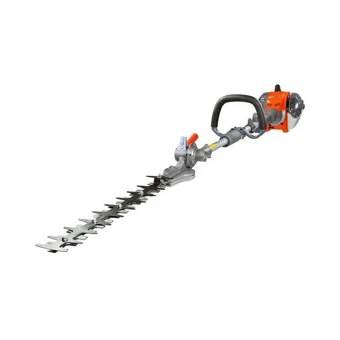 Taille-Haie sur perche Oleo Mac BC241HC travail en hauteur