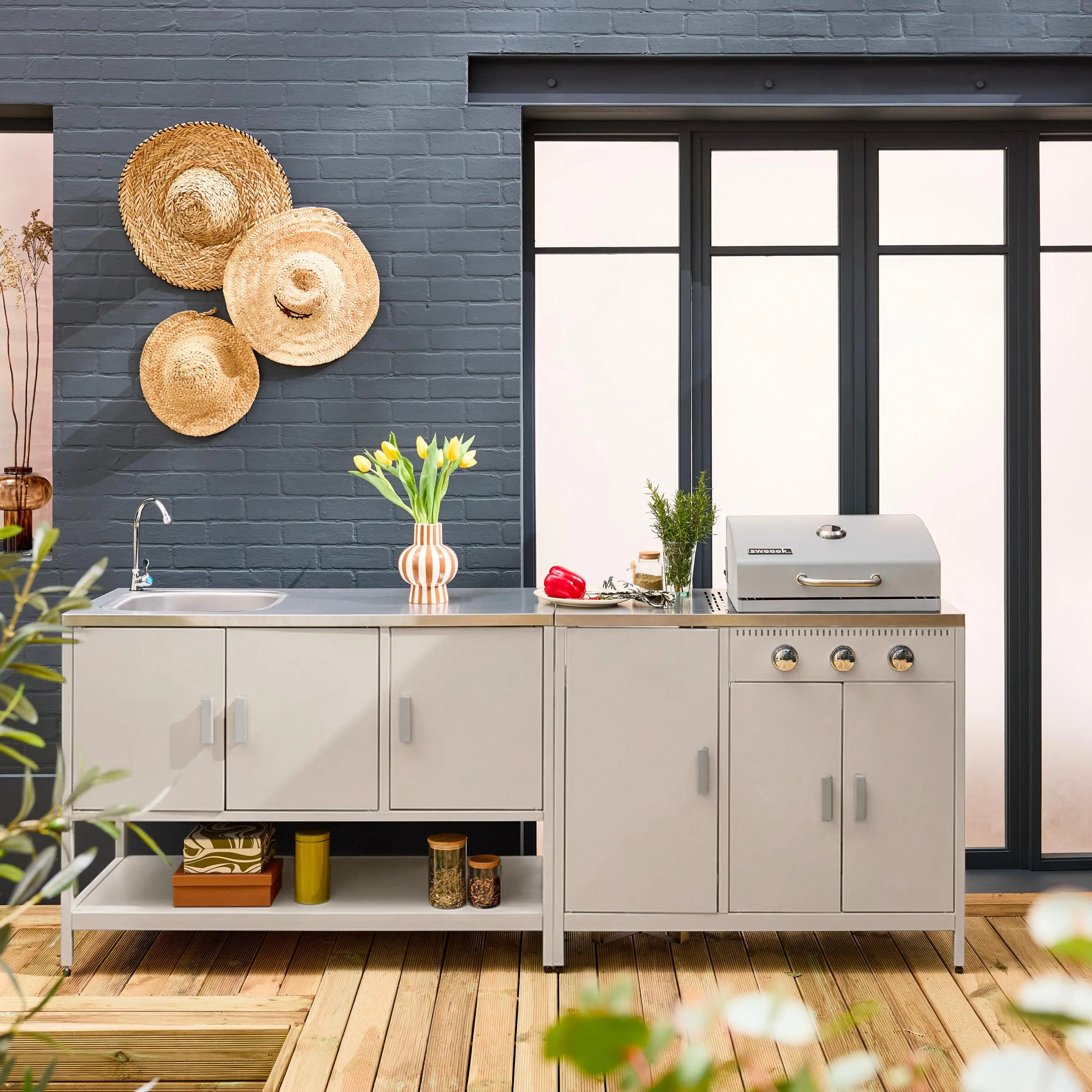Cuisine d'extérieure 2 modules avec barbecue gaz 3 brûleurs sur pieds, thermomètre