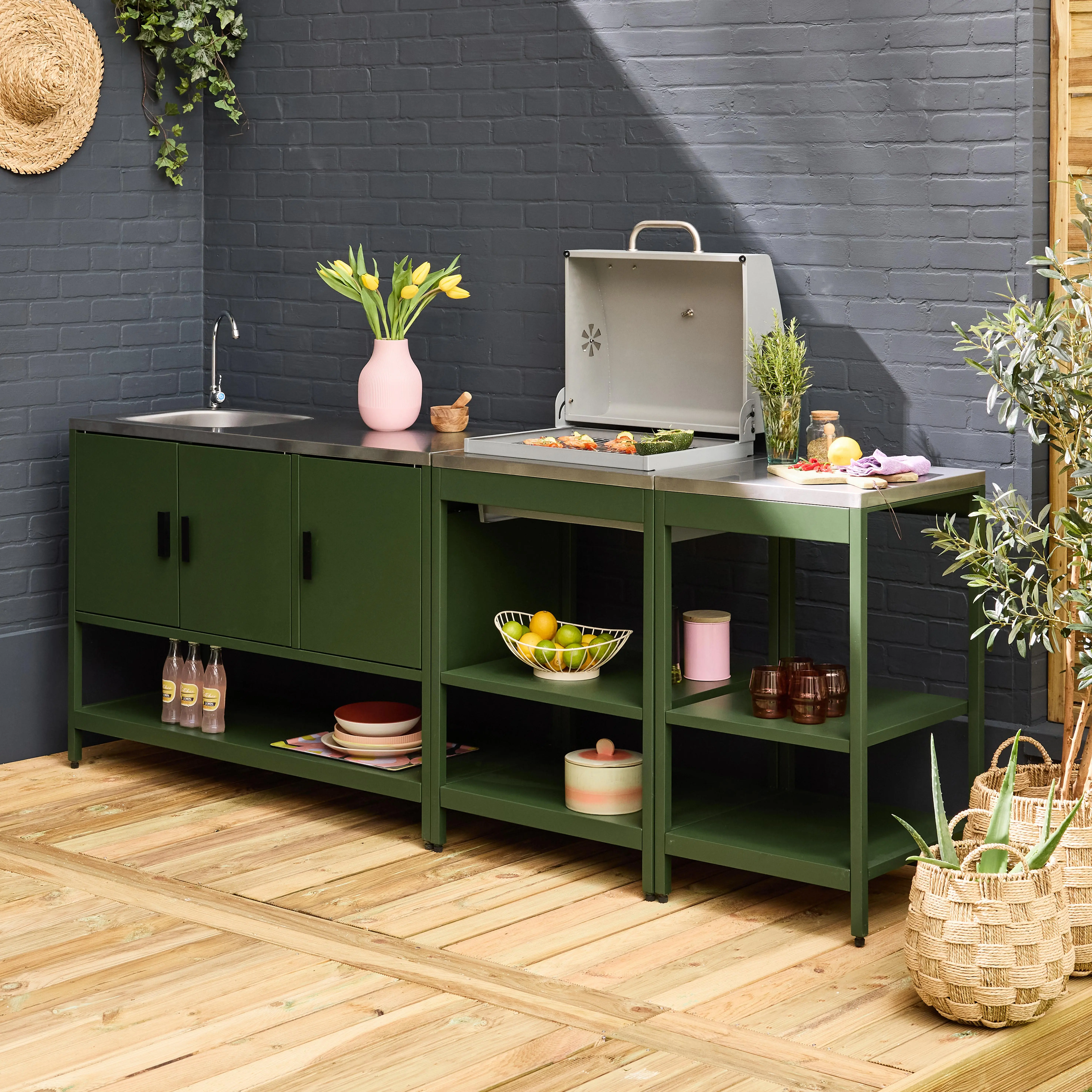 Cuisine d'extérieure 3 modules avec barbecue charbon de bois sur pieds, 2 étagères et thermomètre