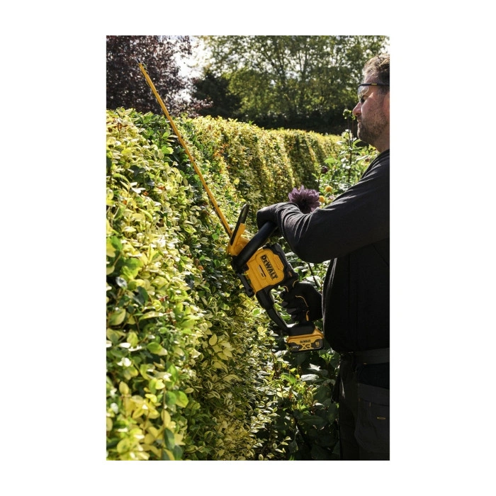 Taille haies avec déflecteur Dewalt 18V lamier 60 cm - DCMHT567N-XJ