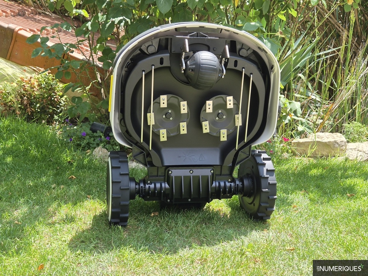 Mammotion Yuka mini 600 EU Robot tondeuse