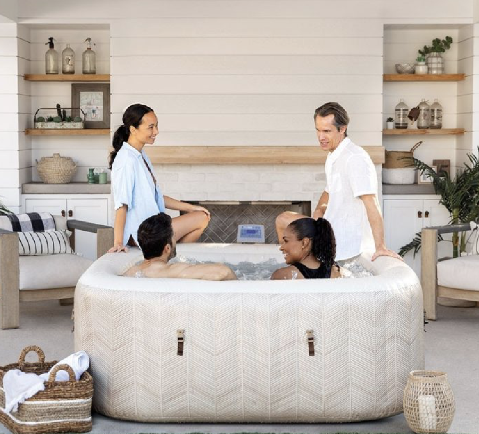 Spa Gonflable – INTEX – Chevron 4 places + Couverture Thermique – DESTOCKAGE