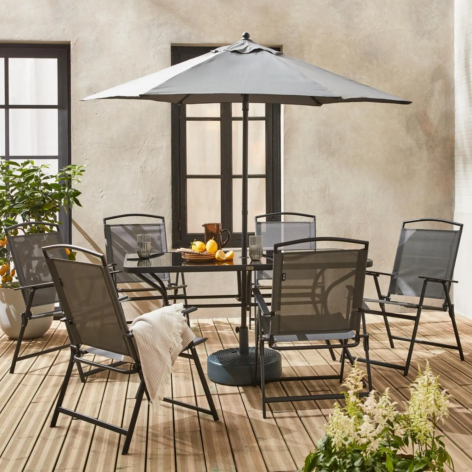 Table de jardin acier avec parasol + 6 assises