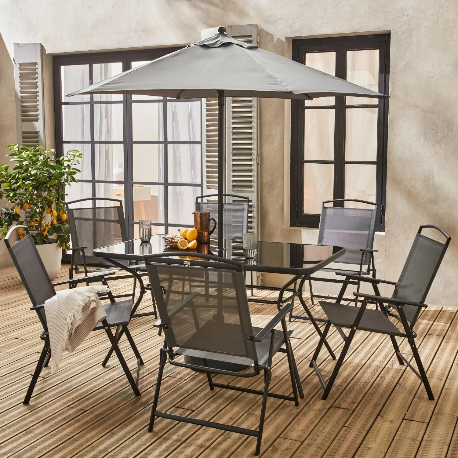 Table de jardin acier avec parasol + 6 assises