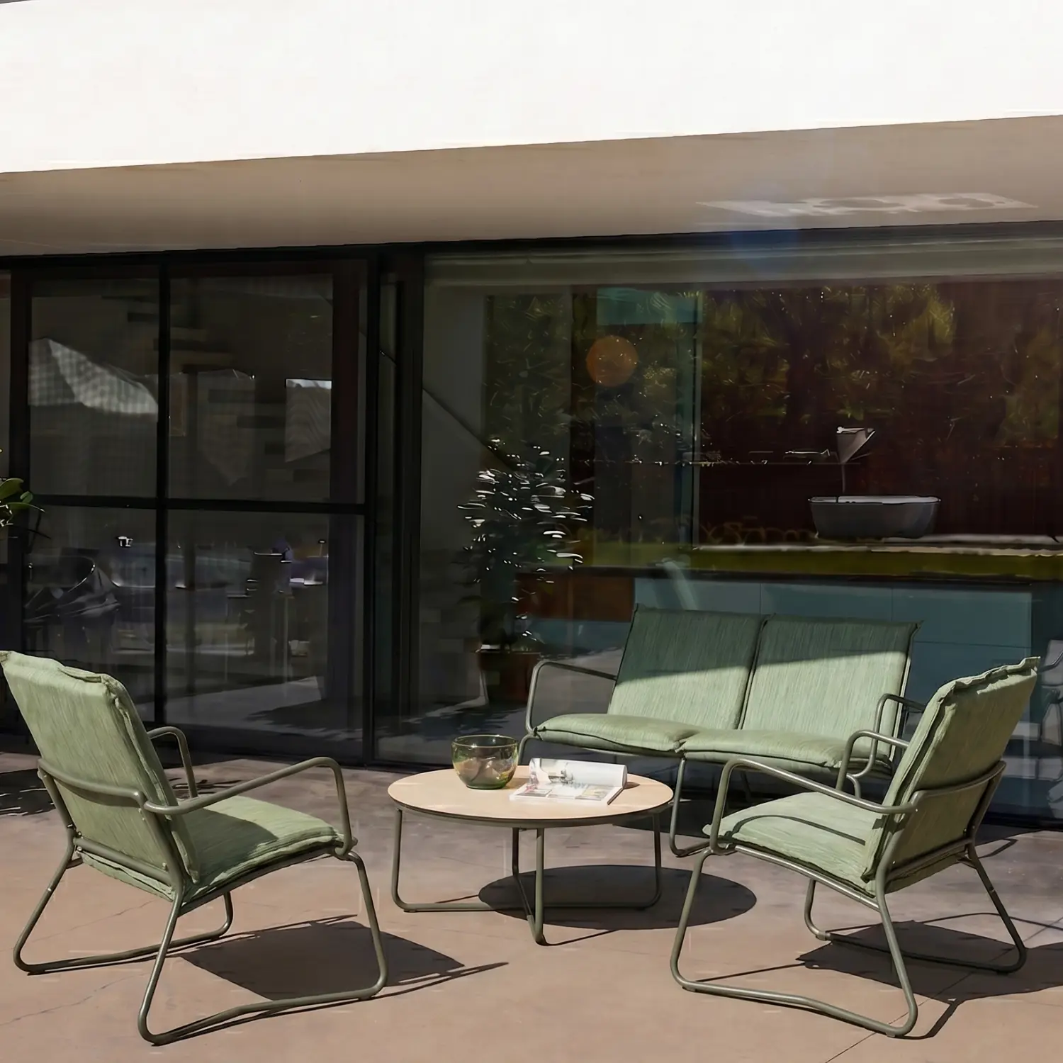 Salon de jardin acier, verre et textilène 4 places