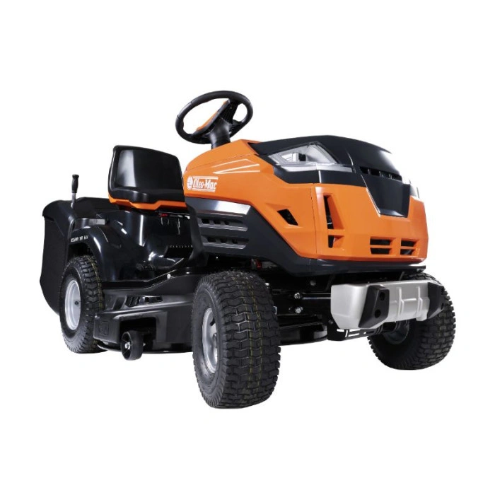Tracteur tondeuse éjection arrière Oleo Mac OM102R/19KV - coupe 102 cm