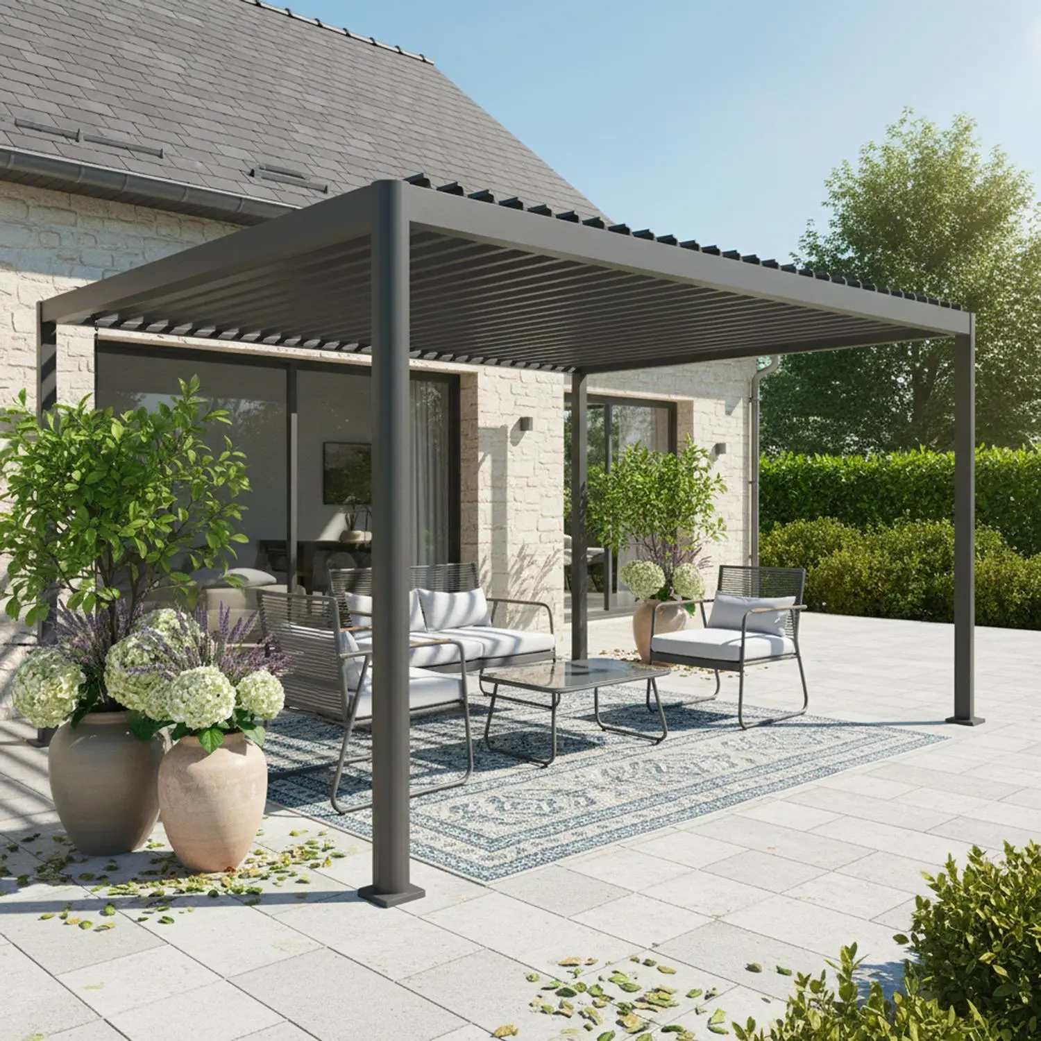 Pergola bioclimatique aux pieds arrondis aluminium et acier lames orientables 4x3m Imperial
