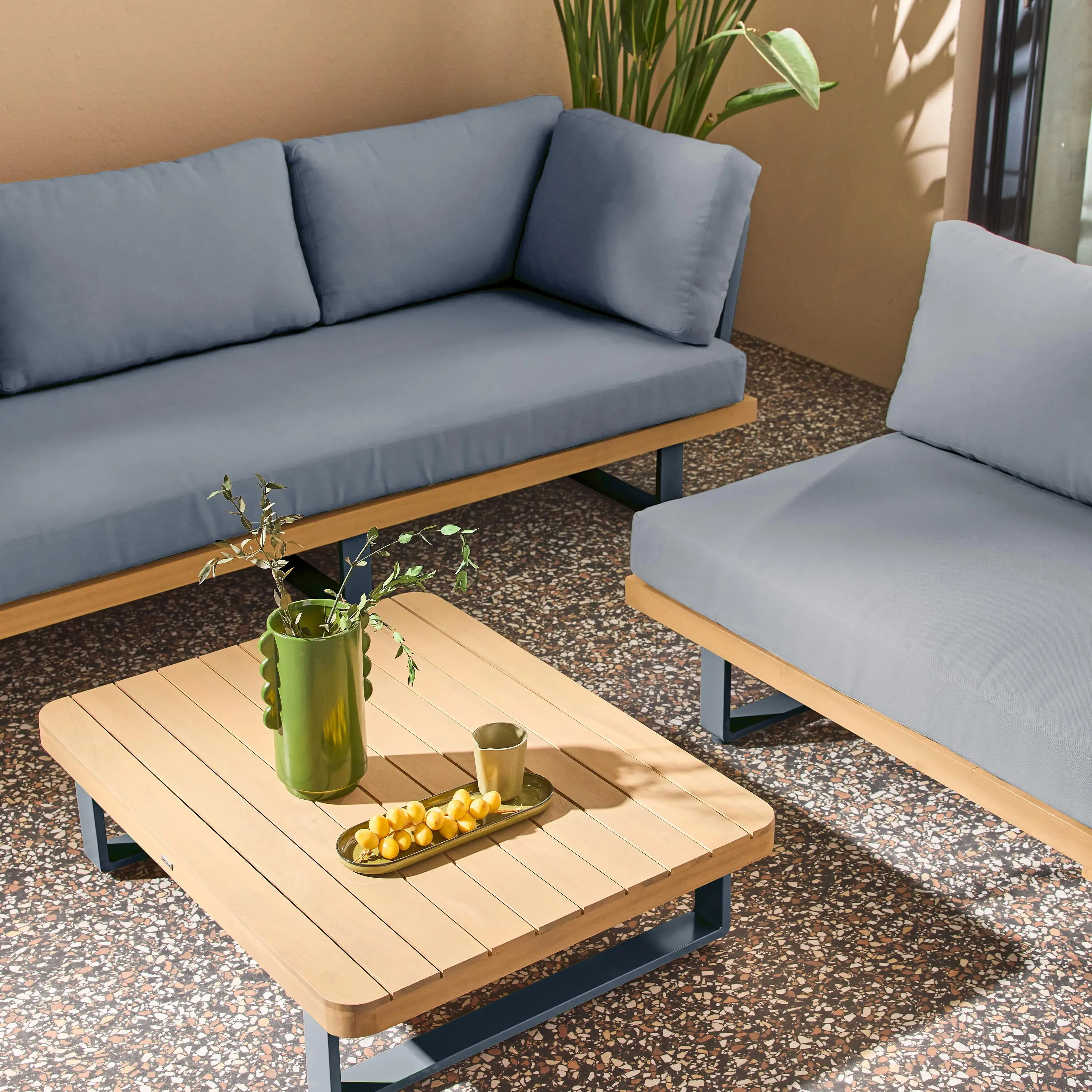 Salon de jardin d'angle bois d'acacia et aluminium 5 places