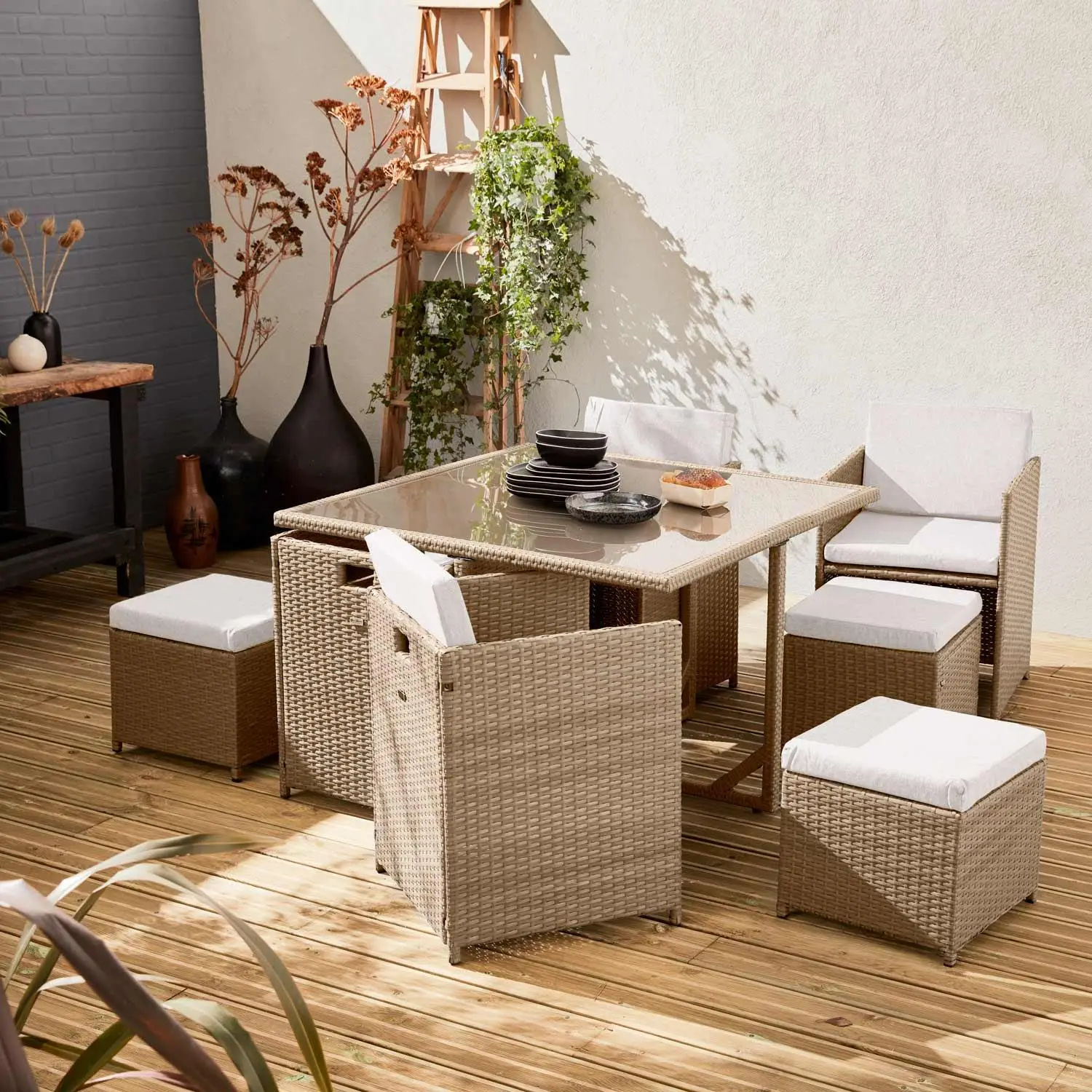 Table de jardin encastrable résine tressée + 8 assises