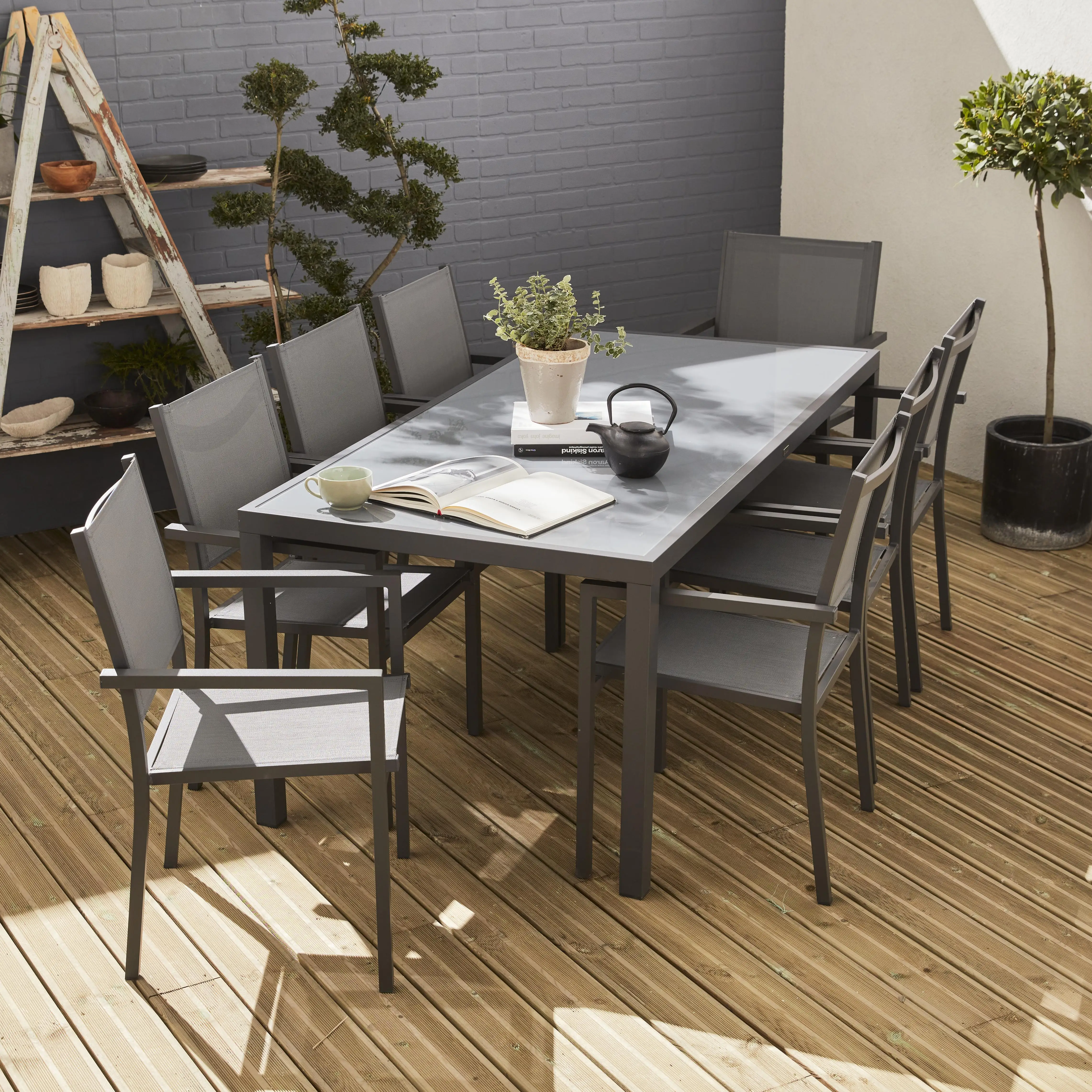 Table de jardin aluminium + 8 assises