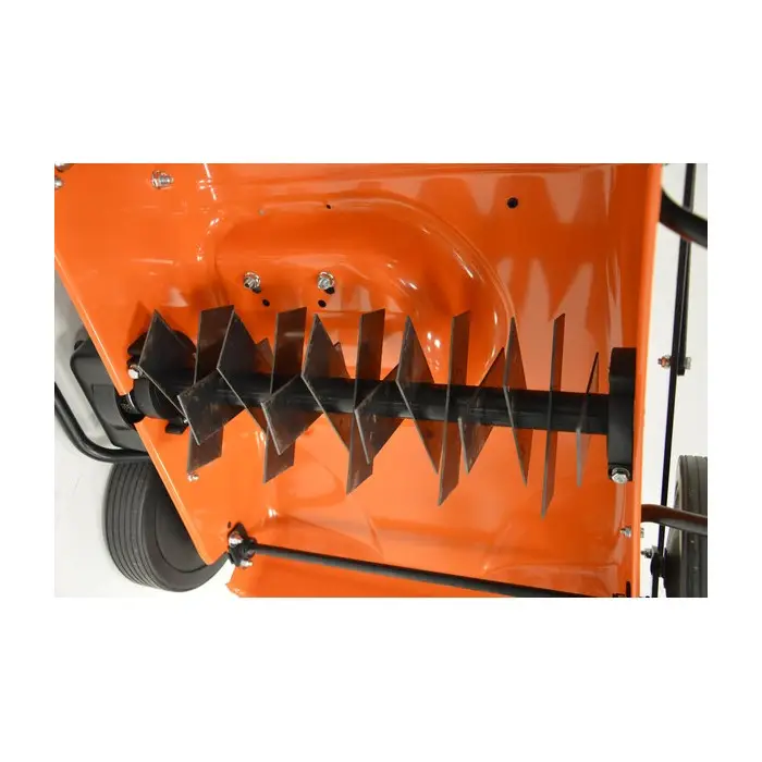 Scarificateur thermique Oleo-Mac SCA38R