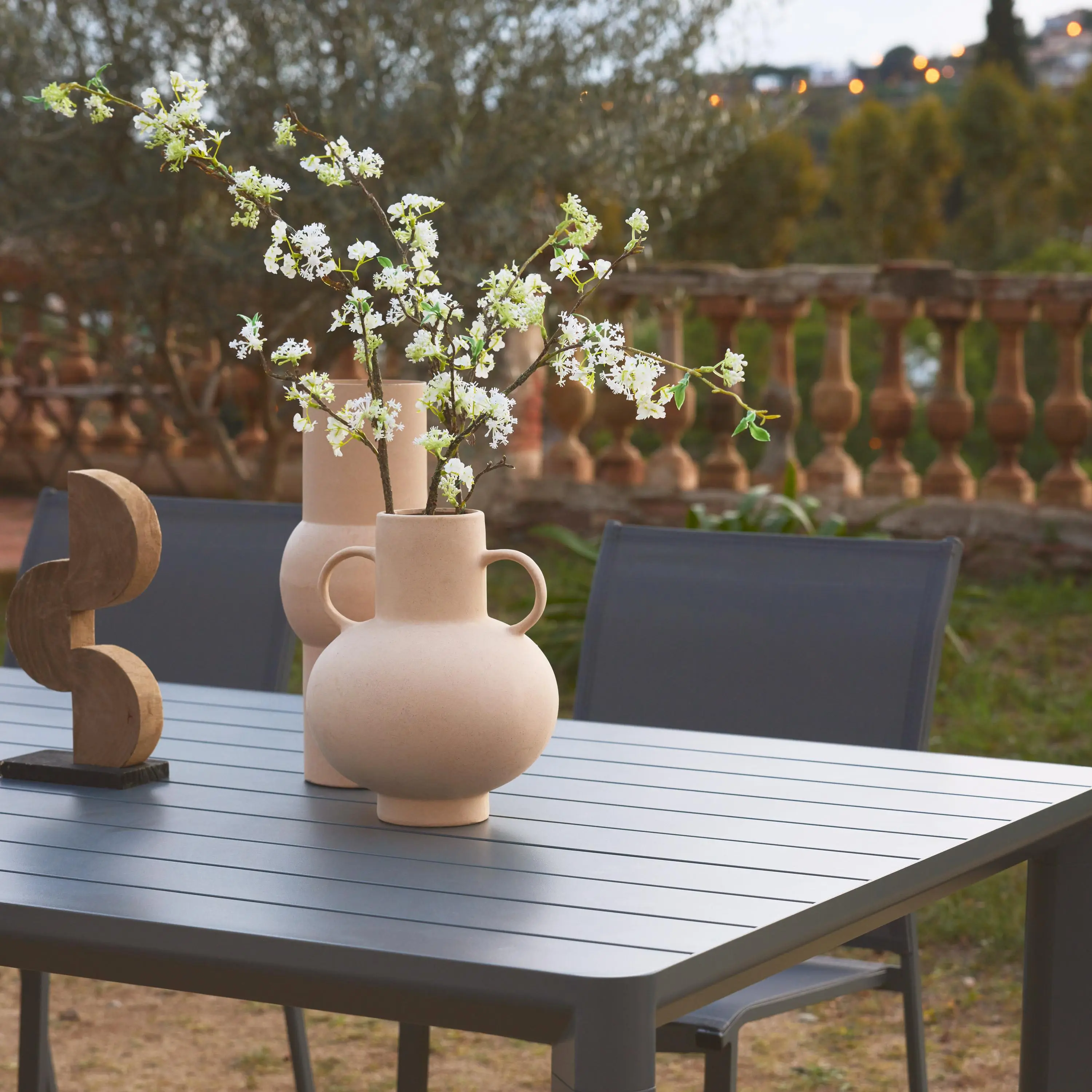 Table de jardin aluminium 8 places