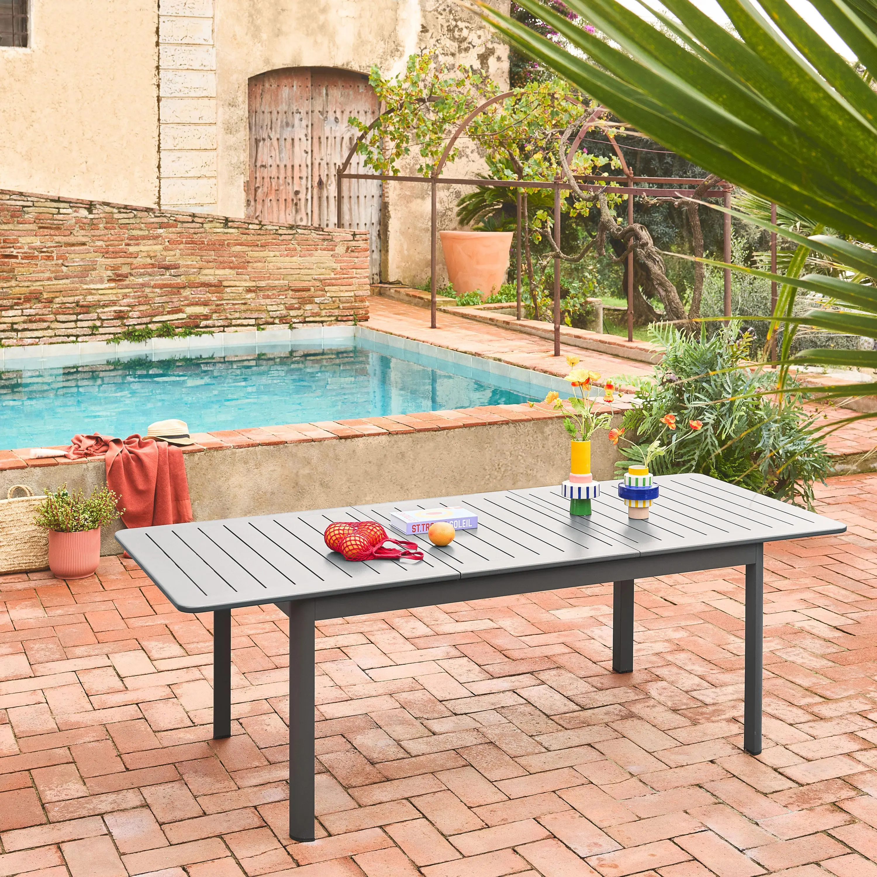 Table de jardin extensible aluminium 8 places