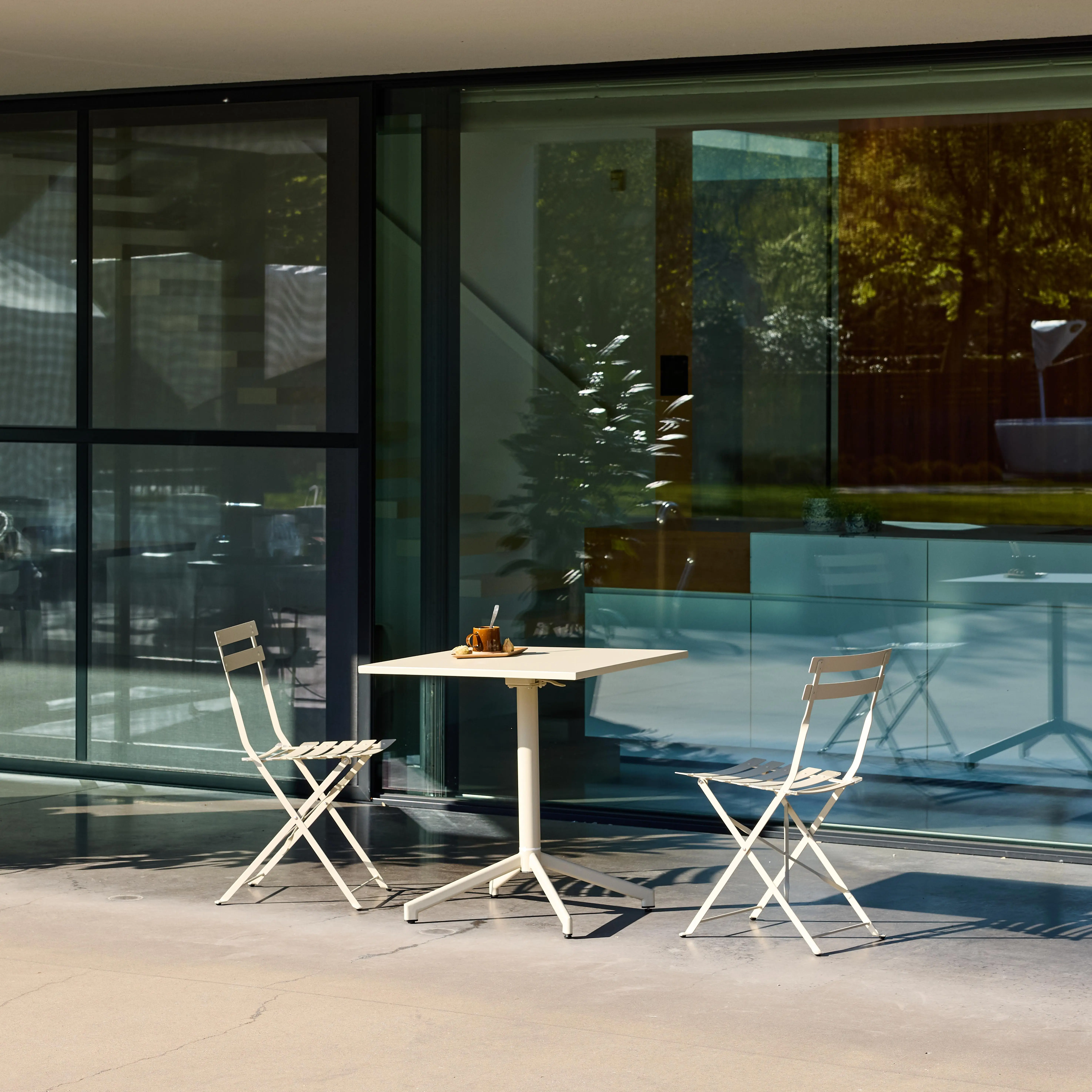 Table de jardin bistrot carrée pliante acier 2 places intérieur/extérieur