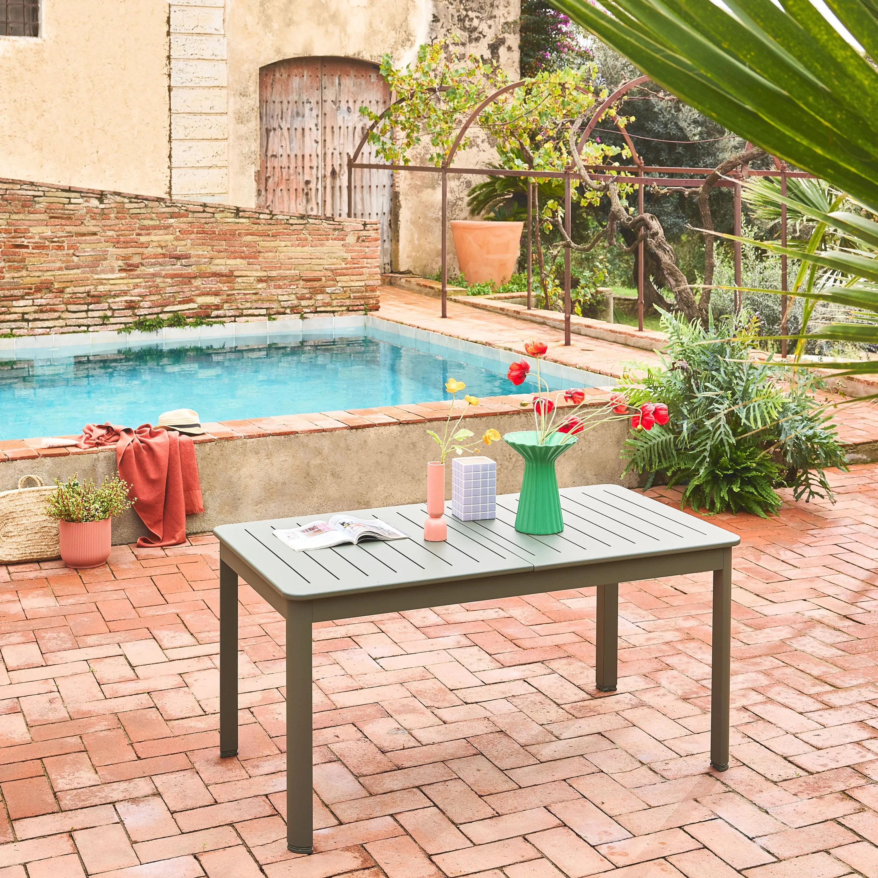 Table de jardin extensible aluminium 6 places