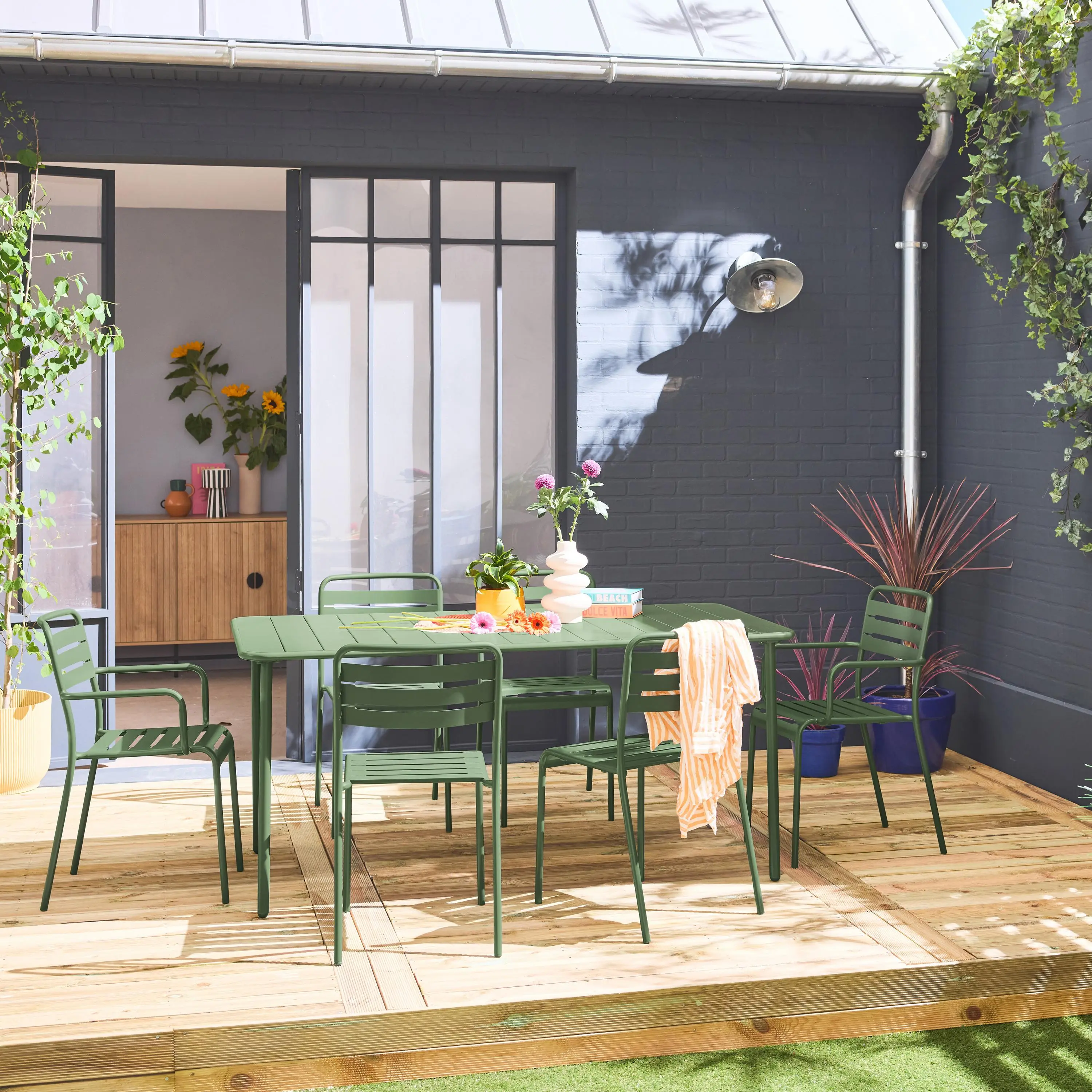 Table de jardin métal + 6 assises