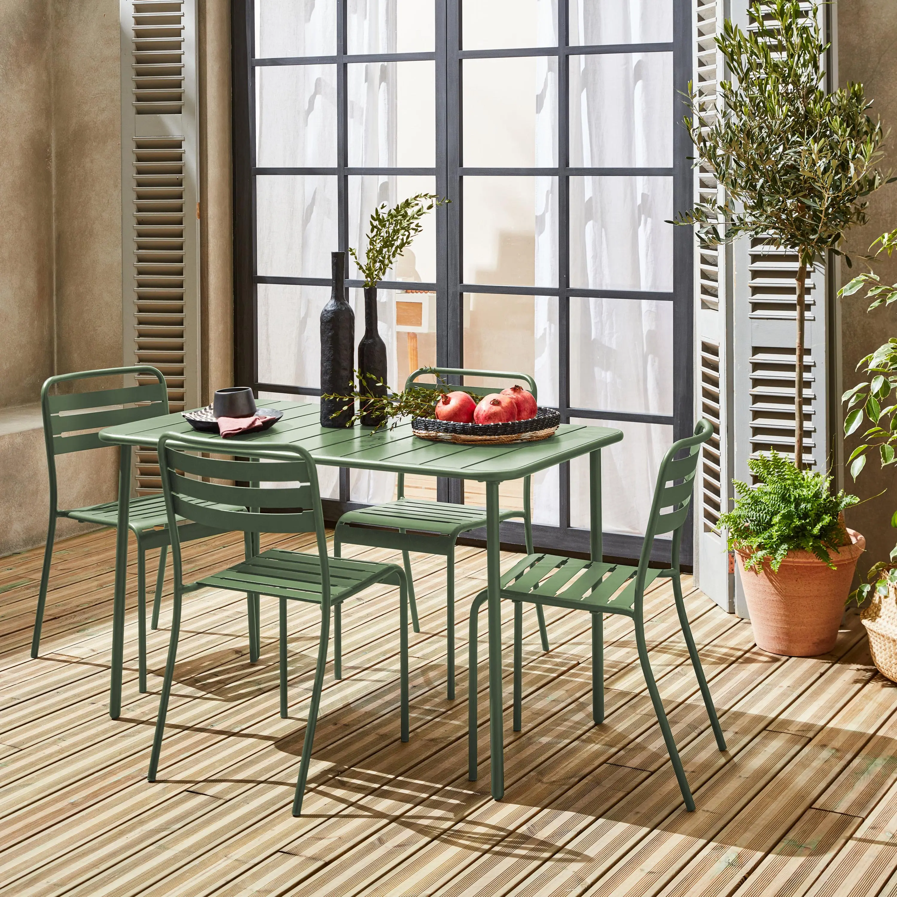 Table de jardin métal + 4 assises