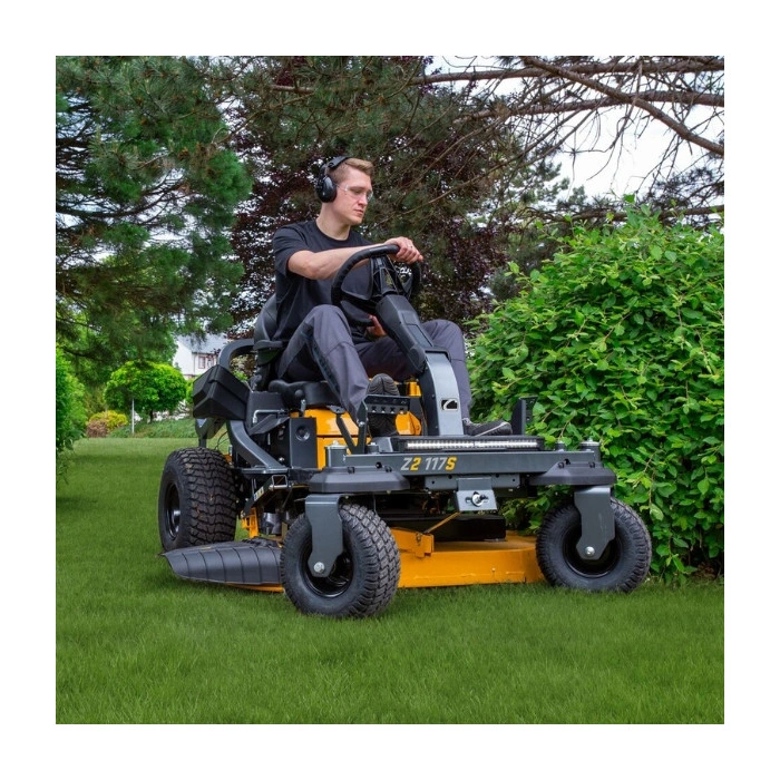 Tondeuse Zero-turn Cub Cadet Z2 117S Ultima - Coupe 117 cm - Moteur 726cm³