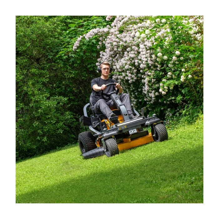 Tondeuse Zero-turn Cub Cadet Z2 117S Ultima - Coupe 117 cm - Moteur 726cm³