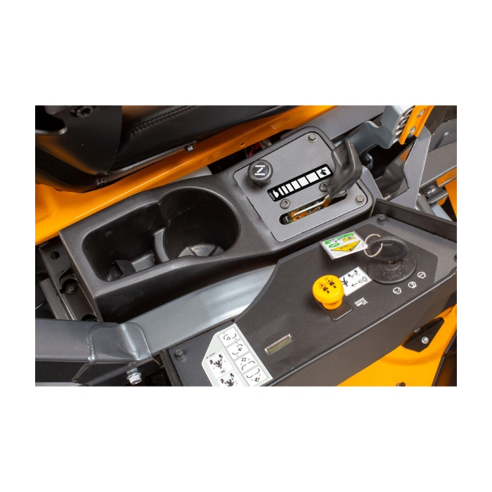 Tondeuse Cub Cadet Ultima Zero Turn Z3 137 - Coupe 137cm Moteur 726cm³